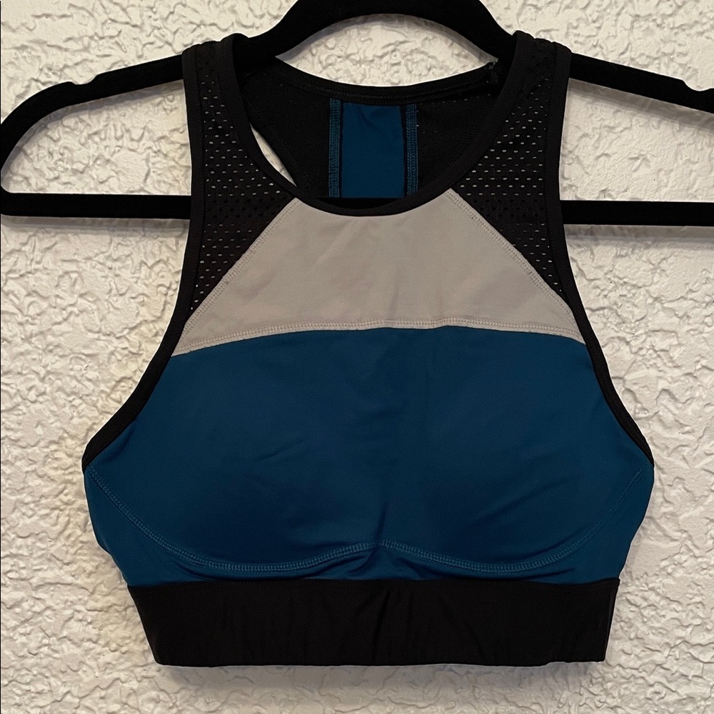 VICTORIA’S SECRET PINK Racerback Padded Sporty Athletic Yoga Urban Sports Bra